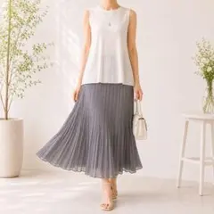 2026年最新】pleats please スカートの人気アイテム - メルカリ