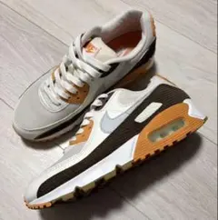 Nike Air Max 90 ホワイト/オレンジ／ブラウンコーデュロイ