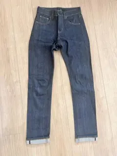 ユニクロ プラスJ ジルサンダーセルビッジストレートジーンズ22サイズ