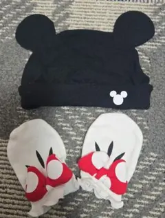 【送料込み】ミッキー耳付き帽子＆ミニーちゃんミトンセット