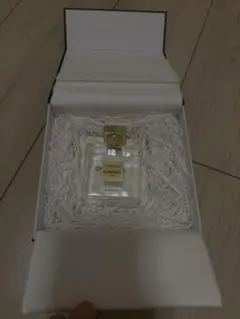 箱のみ CHANEL 香水 ユニセックス ギフトボックス入り