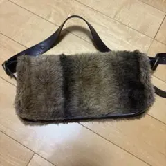 UNTITLED ファー ショルダーバッグ