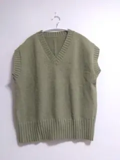 SAISON DE PAPILLON Vネックニットベスト オリーブグリーン M