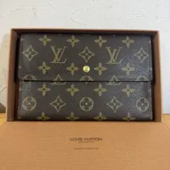 未使用★LOUIS VUITTONポシェットパスポール M60135モ
