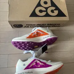 新品Nike ACG ランニングシューズ ホワイト/オレンジ/パープル