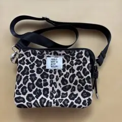 レオパード柄 ショルダーバッグ サコッシュのサムネイル