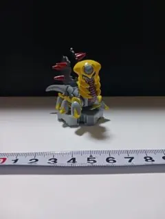 ポケモン フィギュア ギラティナ