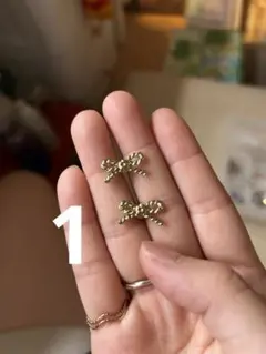 ピアスセット リボン型・紫ビーズ・花とパール