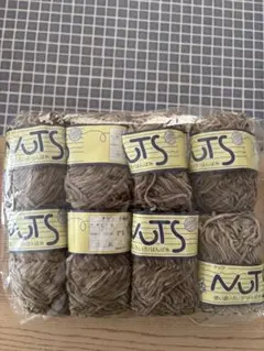 Item thumbnail for item 07d6c8d9-c4f6-4b6e-81b3-3f187bddb9e3