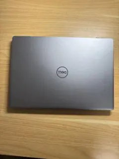 ほぼ新品　dell latitude 7440 2023年のサムネイル