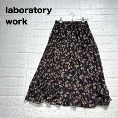 ラボラトリーワーク 花柄 フレアスカート 総柄 レトロ感 黒 Mのサムネイル