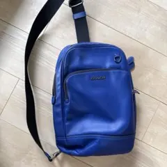 【美品】COACH コーチ ロゴ ボディバッグ レザー メンズ　希少色青色
