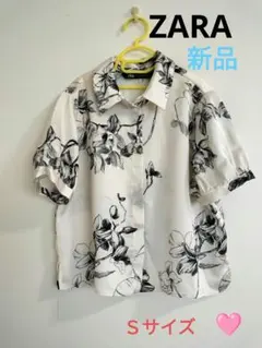 ZARA フラワープリント 半袖シャツブラウスＳ