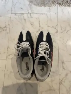 Item thumbnail for item de9295eb-2824-4e39-afae-8f20e7001aef