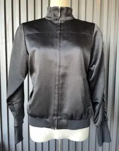 長いリブ袖のジップアップジャケット M 黒 used