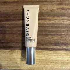 GIVENCHY タン・クチュール・シティ・バーム N200のサムネイル