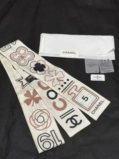 国内正規品 CHANEL シャネル ヘアバンド スカーフ アイコン柄