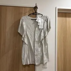 グローバルワーク　フリルブラウスMサイズ　新品タグ付き