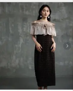 オフショルダー フリル マキシドレス　オケージョンドレス　お呼ばれ　結婚式