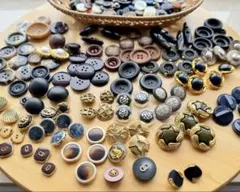 ボタン　まとめ売り　レトロボタン　昭和レトロ　アンティーク調　金＆ダークカラー