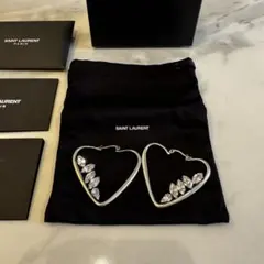 SAINT LAURENT ハート型ピアス