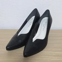 メルモ パンプス レザー ブイカット 23.5cm 黒のサムネイル