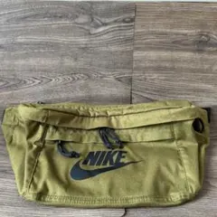 NIKE ボディバッグ ウエストポーチ オリーブ