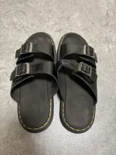 Dr.Martens 厚底サンダル