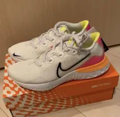 Item thumbnail for item 7d0814b7-0e8b-4cbb-ab17-dee540260c8f