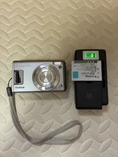 FUJIFILM コンパクトデジタルカメラ 12.2メガピクセル - メルカリ