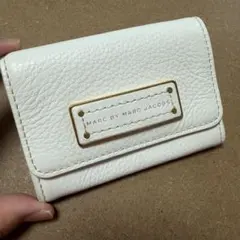 MARC JACOBS 長財布 リストレット付き - メルカリ