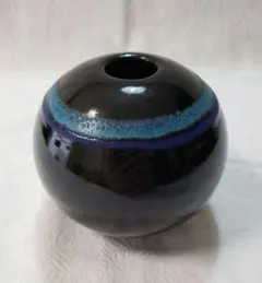 陶器 花瓶 黒と青のグラデーション