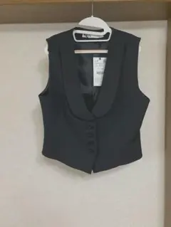 ZARAブラック 黒 ベスト L 新品タグ付き