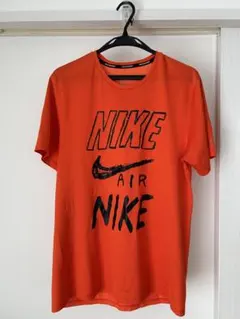 Nike オレンジ Tシャツ ショートスリーブ