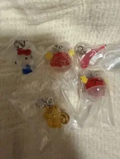 ハローキティ ポムポムプリンめポケモンめじるしアクセサリー5個セット