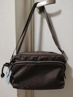 ace HAyU ショルダーバッグ チャコールグレー ノベルティボーチ付 