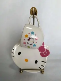 ハローキティ マグカップ＆皿セット