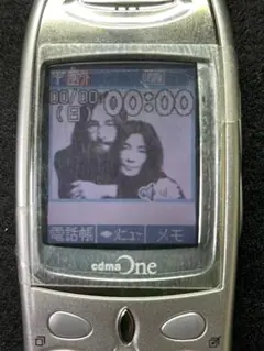 超激レア！　John Lennon ダイドーコーヒー 携帯電話機 超激レア！ John Lennon ダイドーコーヒー 携帯電話機 超激レア