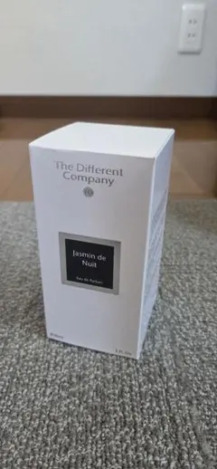 The Different Company Jasmin de Nuitのサムネイル