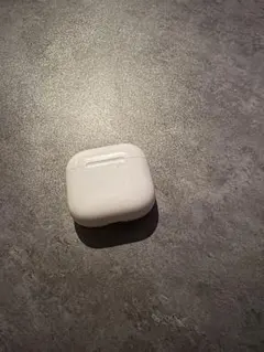 値下げ⭕️Apple AirPods 第4世代 USB-C充電ケースのみ 純正