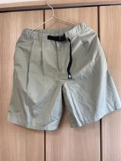 Columbia カーキ ショートパンツ