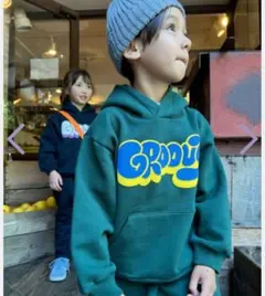 Item thumbnail for item b38089e5-6616-4e6c-8932-cdb931390bd1