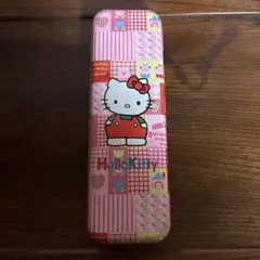 ハローキティ　缶　ペンケース　レトロ