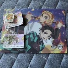 鬼滅の刃 下敷き　消しゴム　我妻善逸　アクリルキーホルダー 竈門炭治郎 くら寿司