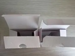 LACOSTE L.12.12 ROSE オードパルファムが入っていた空箱