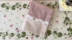 ハンドメイド　ピローケース　43×63用　チェック　くすみ苺ミルク色のサムネイル