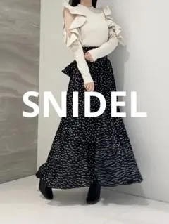 SNIDEL スナイデル フリルスリーブニットドッキングワンピース