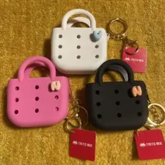 タイトー限定　シリコンミニバッグポーチ　キーリング付き　3点セット