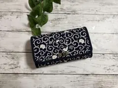 ハンドメイド　長財布　お財布バッグ　ショルダーバッグ　ストラップ　ネコ　和柄