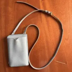 ヴィオラドーロ　スマホポシェット